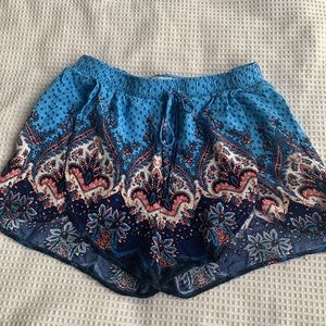 Hollister super cute flowing shorts size XS